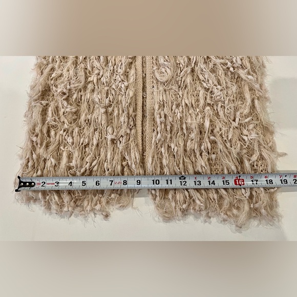 Altar’d State 70’s Style Yarn Vest Boho Cowgirl Shaggy Beige Cream Medium - Picture 5 of 13